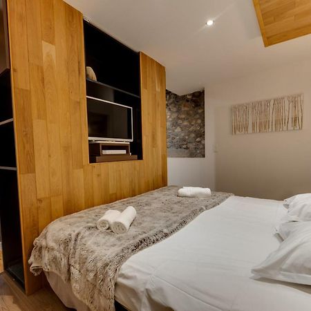 La Cour Filaterie - Suite Au D'Annecy Pdj En Option ภายนอก รูปภาพ