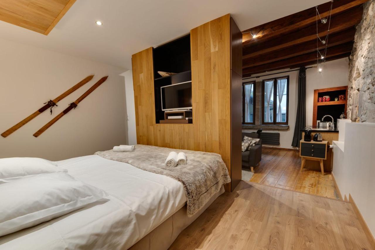 La Cour Filaterie - Suite Au D'Annecy Pdj En Option ภายนอก รูปภาพ